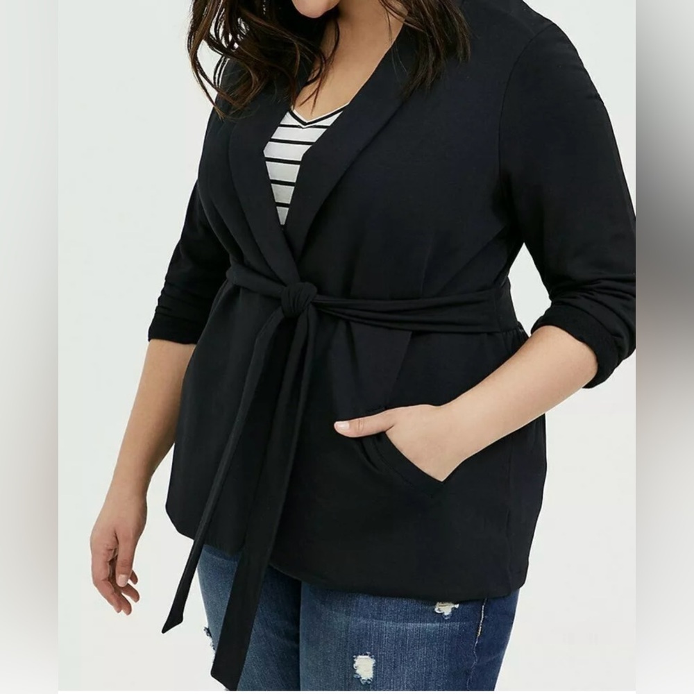 Torrid Women’s Blazer Jacket Knit Tie Waist Pockets Fleece Lining Black Size‎ 2X
